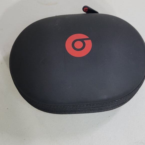 Beats By Dre Black & Red Hard Shell Zip Carrying Case - CASE ONLY!!!! - Picture 1 of 6